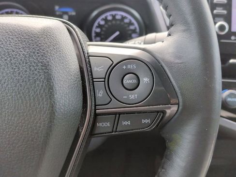 Used 2024 Toyota Camry SE w/ Convenience Package FWD image 20