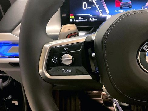 Used 2025 BMW 760i xDrive 760i xDrive image 23