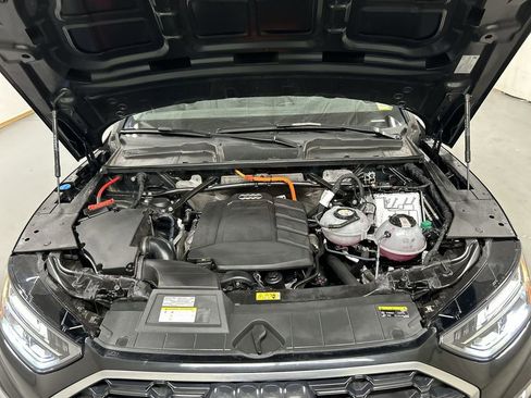 Used 2023 Audi Q5 e Premium Plus w/ Premium Plus Package image 25