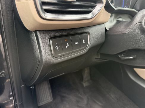 Used 2020 Hyundai Santa Fe SEL FWD image 12
