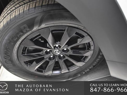 Certified 2025 MAZDA CX-50 2.5 Hybrid w/ Preferred Pkg image 33