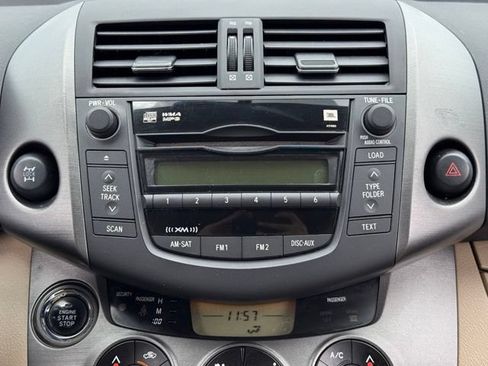 Used 2011 Toyota RAV4 Limited w/ Limited Extra Value Pkg AWD/4WD image 3