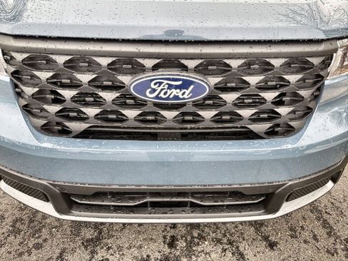 New 2026 Ford Maverick XLT image 12