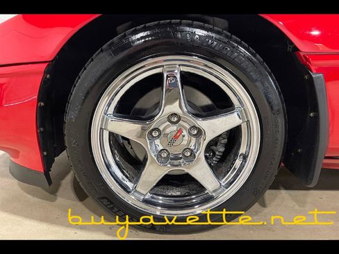 Used 1992 Chevrolet Corvette Coupe image 10