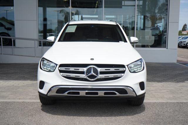Used 2021 Mercedes-Benz GLC 300 4MATIC image 3