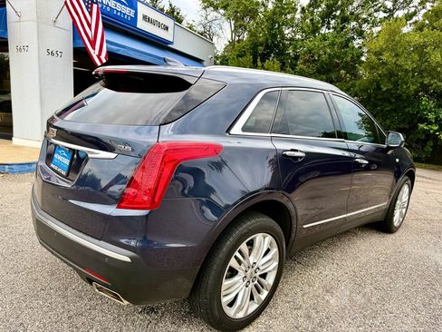 Used 2018 Cadillac XT5 Premium Luxury AWD/4WD image 8