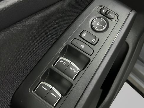 Used 2025 Honda Civic Sport image 16