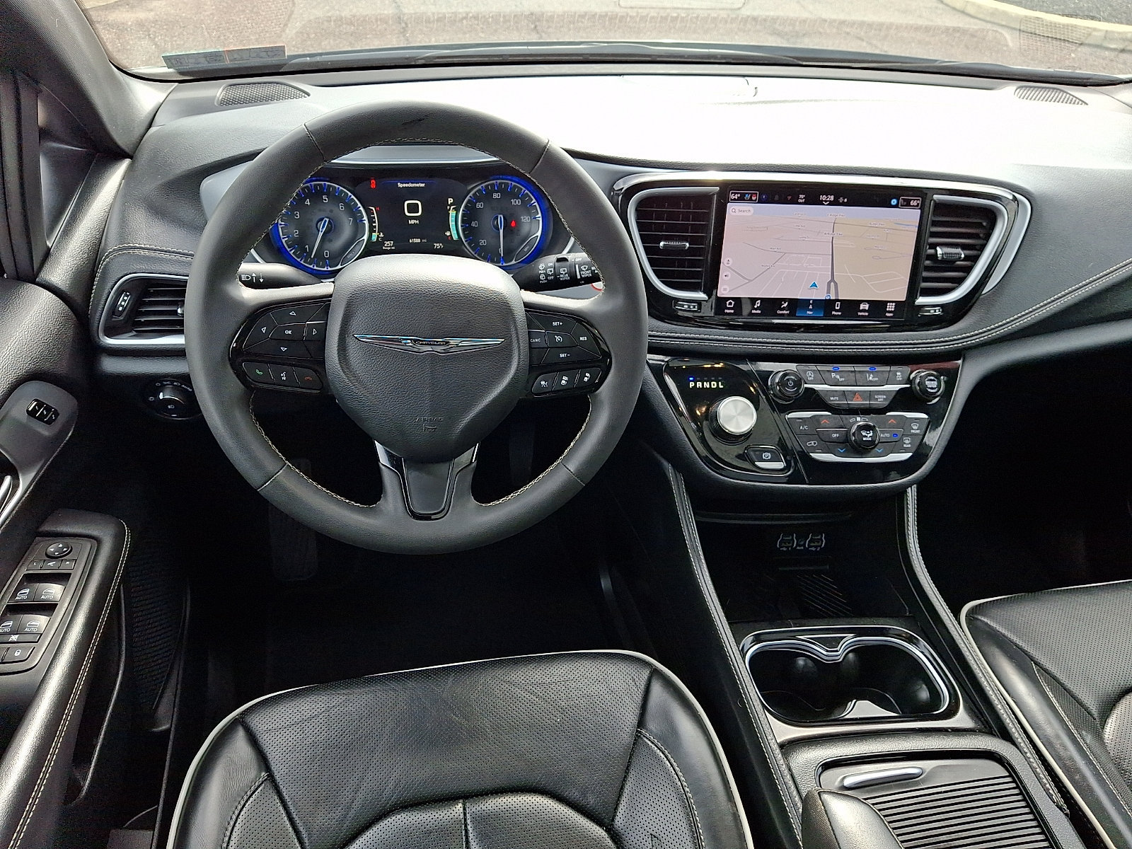 Used 2025 Chrysler Pacifica Limited FWD image 12