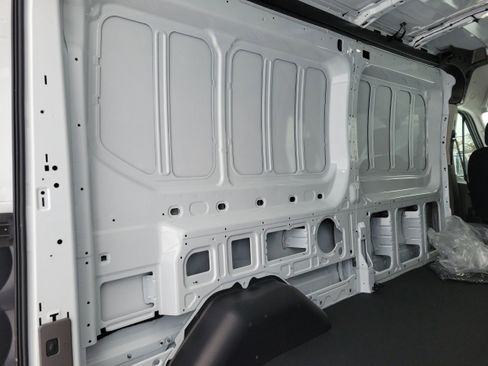 New 2026 Ford Transit 250 148 Medium Roof RWD image 8