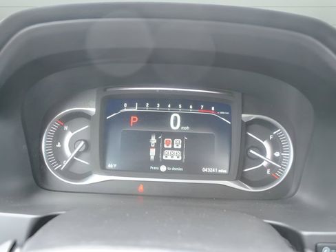 Used 2023 Honda Passport EX-L image 7