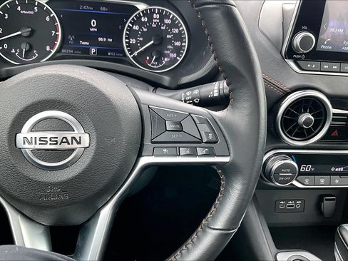 Used 2023 Nissan Sentra SR FWD image 17