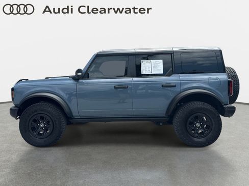 Used 2025 Ford Bronco Badlands AWD/4WD image 2