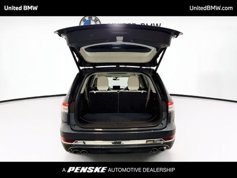 Used 2021 Lincoln Aviator Black Label w/ Class IV Trailer Tow Package AWD/4WD image 22