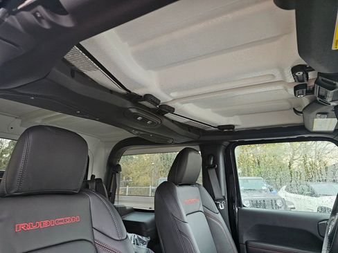 New 2026 Jeep Wrangler Rubicon image 12