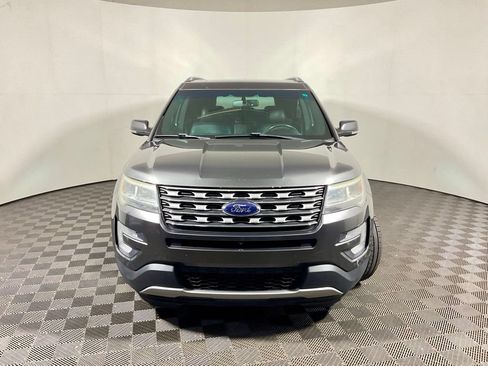 Used 2016 Ford Explorer Limited FWD image 11