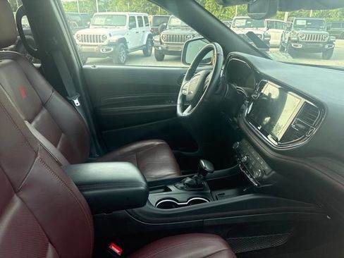 Used 2025 Dodge Durango GT AWD/4WD image 9