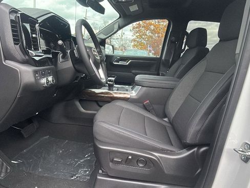 New 2025 GMC Sierra 1500 Elevation w/ Preferred Package image 29