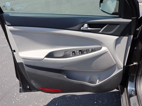 Used 2018 Hyundai Tucson SEL FWD image 20