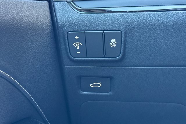New 2026 Kia K5 GT-Line w/ GT-Line Premium Package FWD image 32