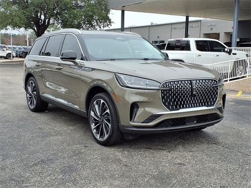 New 2025 Lincoln Aviator Reserve w/ Equipment Group 201A image 3