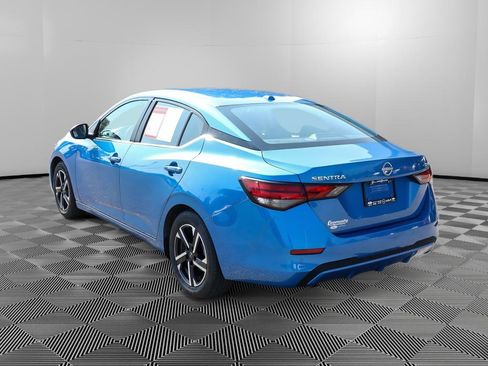 Used 2024 Nissan Sentra SV FWD image 5