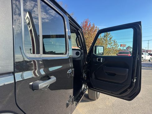 New 2026 Jeep Wrangler Sport AWD/4WD image 22