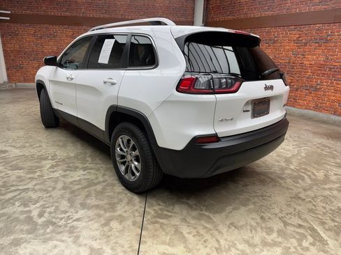 Used 2020 Jeep Cherokee Latitude Plus w/ Cold Weather Group image 3