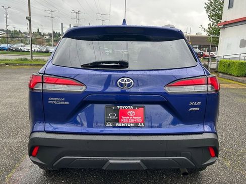 Certified 2024 Toyota Corolla Cross XLE w/ Convenience Package AWD/4WD image 6