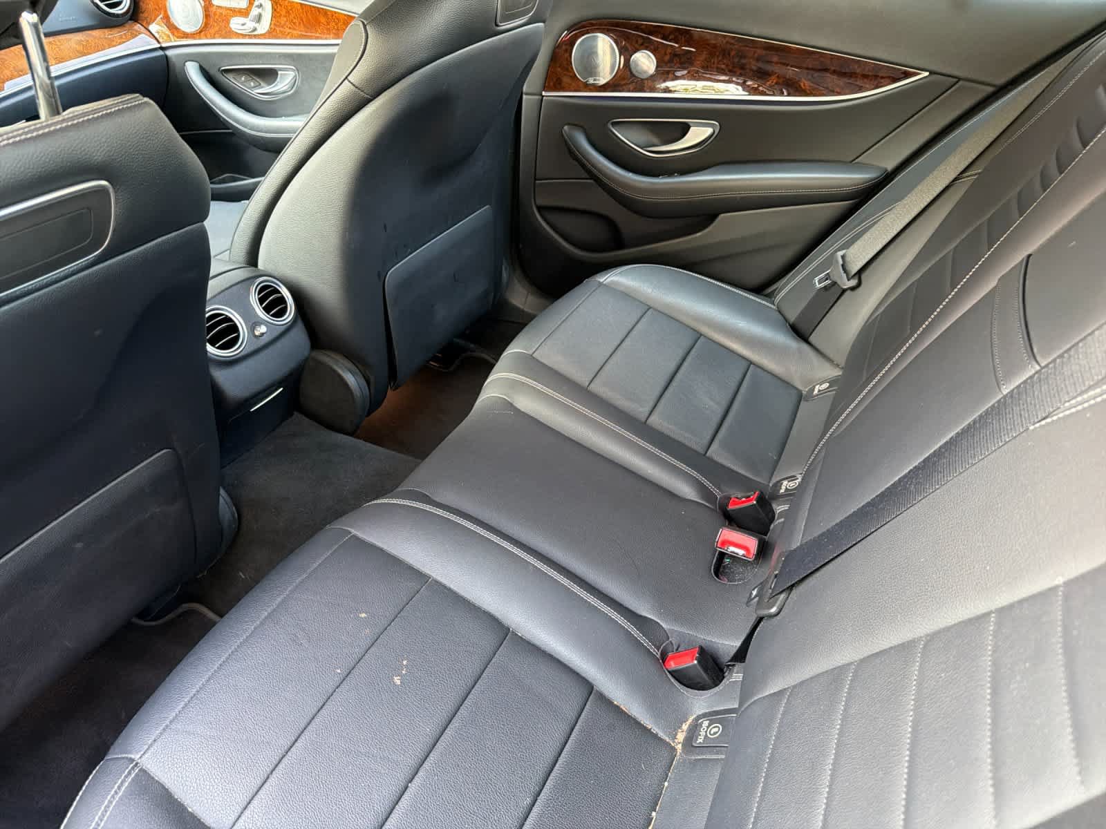 Used 2019 Mercedes-Benz E 300 image 9