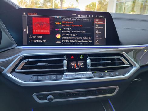 Used 2023 BMW X5 M50i w/ Executive Package image 21