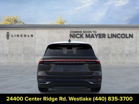 New 2026 Lincoln Nautilus Premier image 5