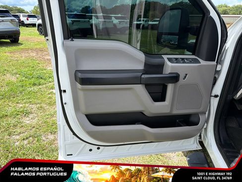 Used 2018 Ford F250 XL w/ STX Appearance Package RWD image 12