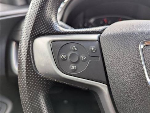 Used 2024 GMC Terrain SLE AWD/4WD image 13