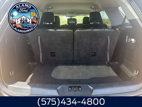 Used 2023 Ford Explorer XLT w/ Equipment Group 202A RWD image 22