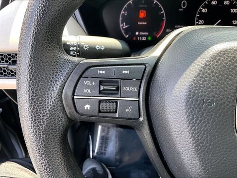 Used 2023 Honda HR-V LX image 19