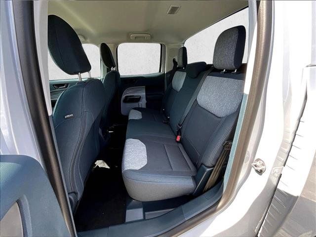 New 2026 Ford Maverick XLT w/ XLT Luxury Package FWD image 9