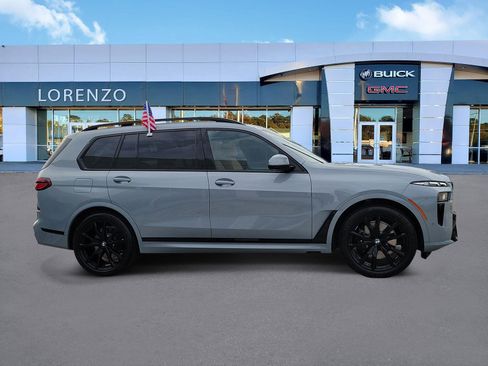 Used 2026 BMW X7 xDrive40i AWD/4WD image 4