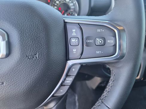 Used 2025 RAM 1500 Laramie AWD/4WD image 20