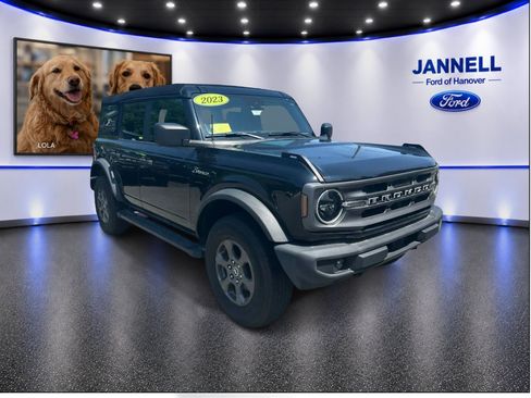 Used 2023 Ford Bronco Big Bend AWD/4WD image 3