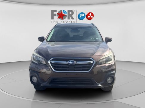 Used 2019 Subaru Outback 3.6R Touring w/ Popular Package #3A image 8
