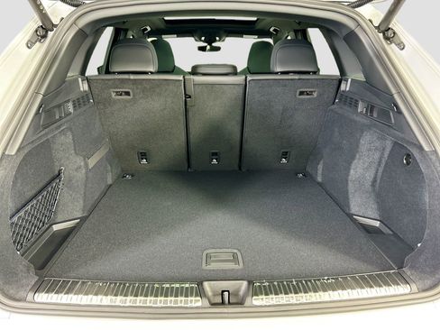 New 2025 Audi SQ5 Premium Plus image 27