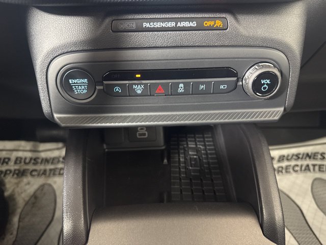 Certified 2025 Ford Bronco Sport Outer Banks w/ Outer Banks Tech Package+ AWD/4WD image 16