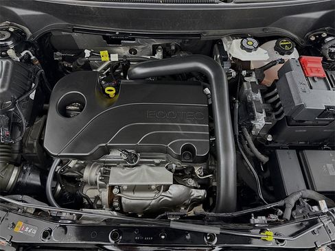 Used 2025 GMC Terrain Elevation image 28