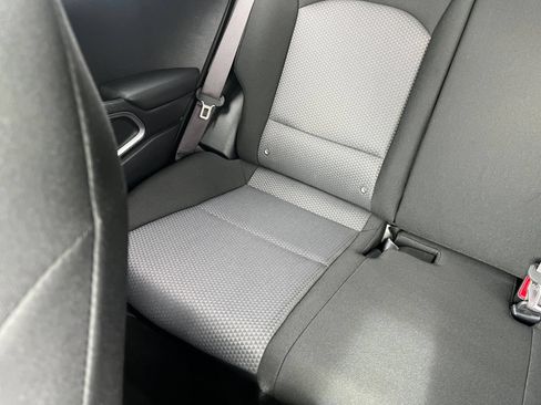Used 2025 Kia Soul LX w/ LX Technology Package FWD image 39