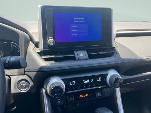 Used 2023 Toyota RAV4 SE w/ Convenience Package AWD/4WD image 22
