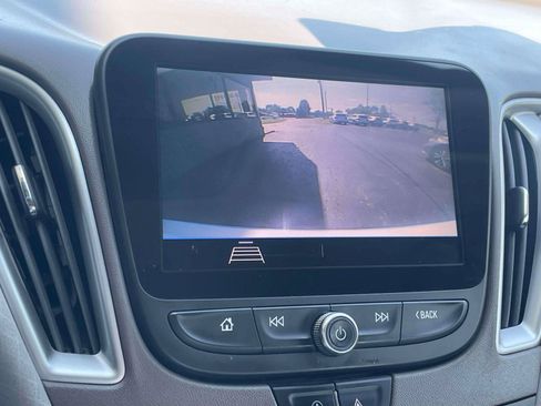 Used 2020 Chevrolet Malibu LS w/ Driver Confidence Package II FWD image 19