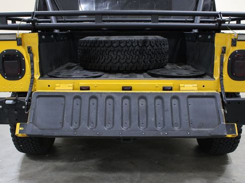 Used 2000 HUMMER H1 4-Door Open Top AWD/4WD image 9
