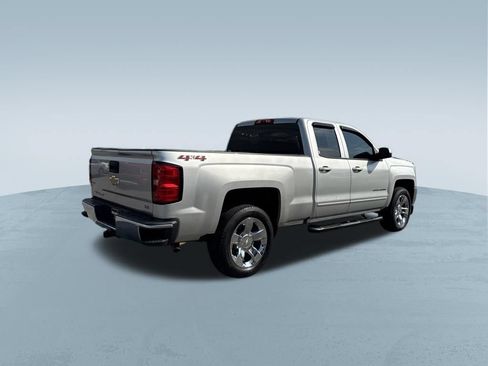 Used 2019 Chevrolet Silverado 1500 LT AWD/4WD image 8