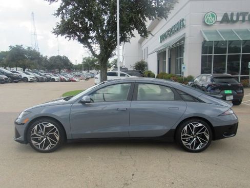Used 2023 Hyundai Ioniq 6 SEL image 13