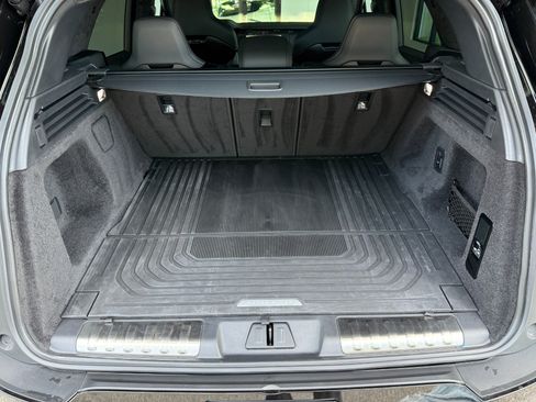 Used 2024 Land Rover Range Rover Sport SV Edition One Obsidian Black image 35